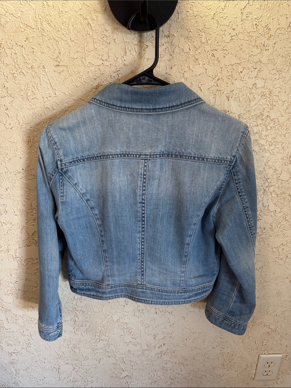White House Black Market Light Wash Jean Jacket - Picture 3 of 12